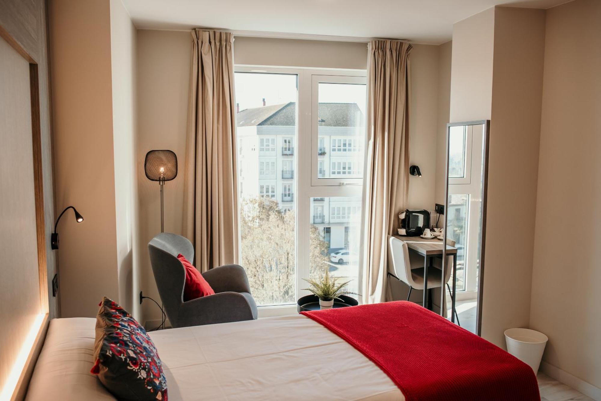 Hotel Lux Melide Exteriör bild
